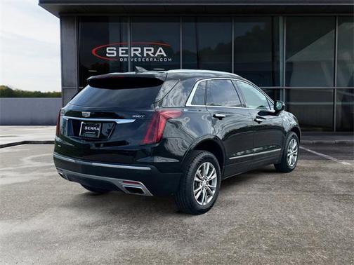 2022 Cadillac XT5 Premium Luxury
