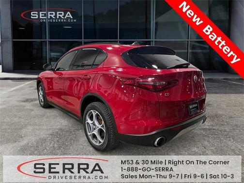 2018 Alfa Romeo Stelvio Sport