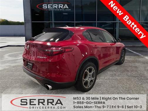 2018 Alfa Romeo Stelvio Sport