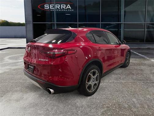 2018 Alfa Romeo Stelvio Sport