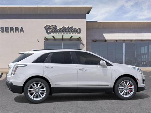 2025 Cadillac XT5 Sport