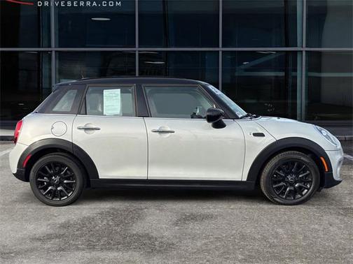 2021 MINI Hardtop Cooper