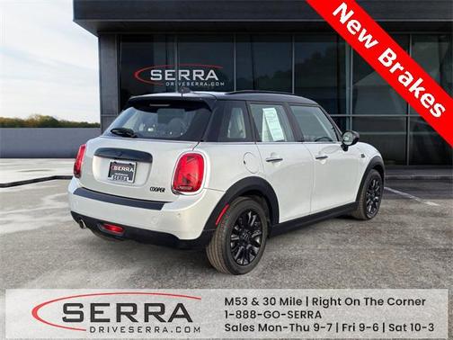 2021 MINI Hardtop Cooper