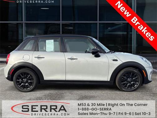 2021 MINI Hardtop Cooper