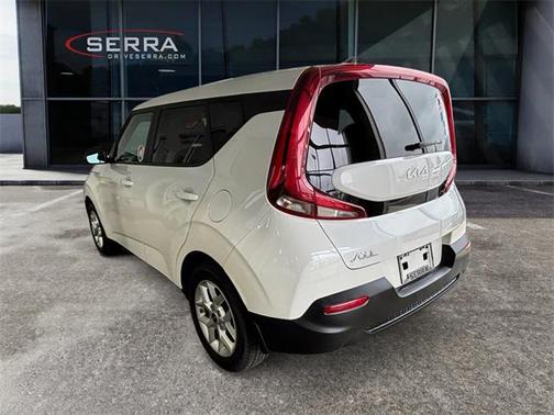 2022 Kia Soul LX