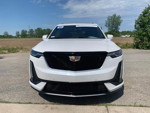 Photo 2 of 34 of 2020 Cadillac XT6 Sport AWD