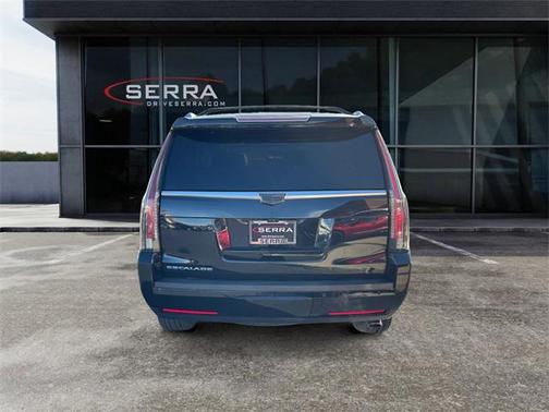2019 Cadillac Escalade Luxury