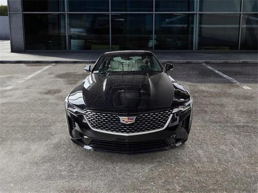2023 Cadillac CT4 Luxury
