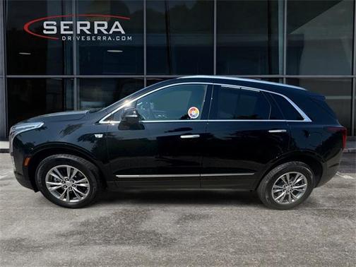 2022 Cadillac XT5 Premium Luxury
