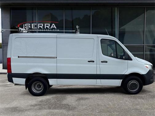 2022 Mercedes-Benz Sprinter 3500 Standard Roof
