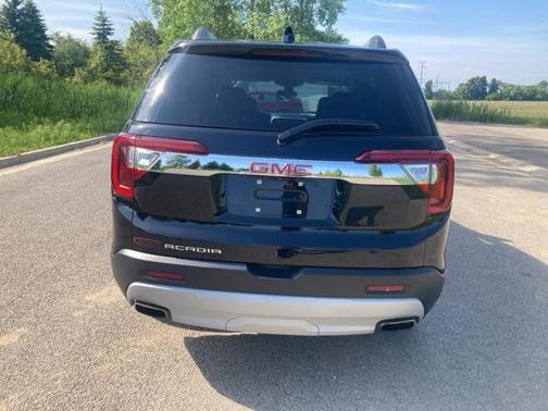 2023 GMC Acadia FWD SLE