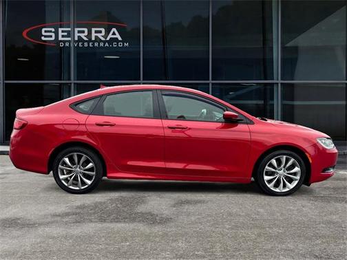 2016 Chrysler 200 S