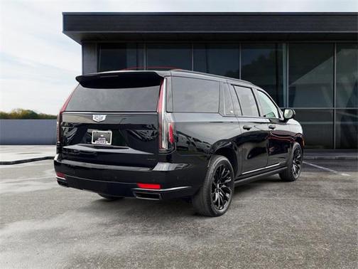 2023 Cadillac Escalade ESV Sport Platinum