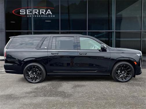 2023 Cadillac Escalade ESV Sport Platinum