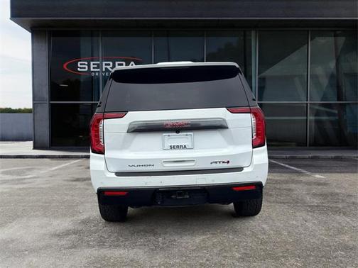 2021 GMC Yukon 4WD AT4
