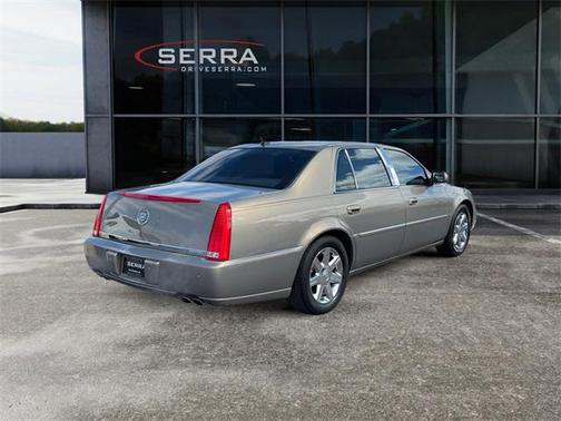 2006 Cadillac DTS Base