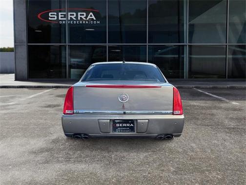 2006 Cadillac DTS Base