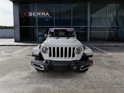 2023 Jeep Wrangler 4-Door Sahara