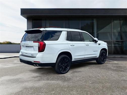 2025 GMC Yukon Denali