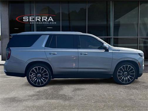 2025 Chevrolet Tahoe 4WD High Country
