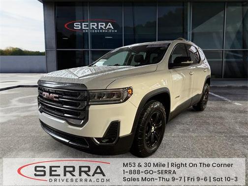 2023 GMC Acadia AWD AT4