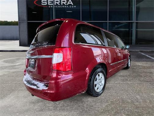 2012 Chrysler Town & Country Touring