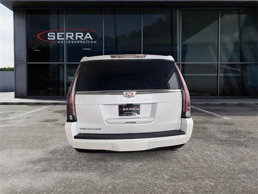 2020 Cadillac Escalade ESV Luxury