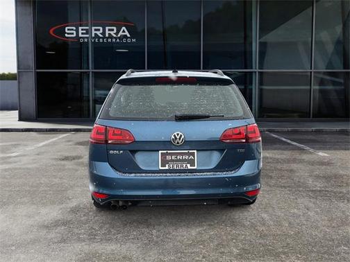 2015 Volkswagen Golf SportWagen TDI S 4-Door