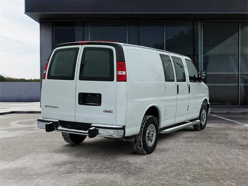 2023 GMC Savana 2500 Work Van