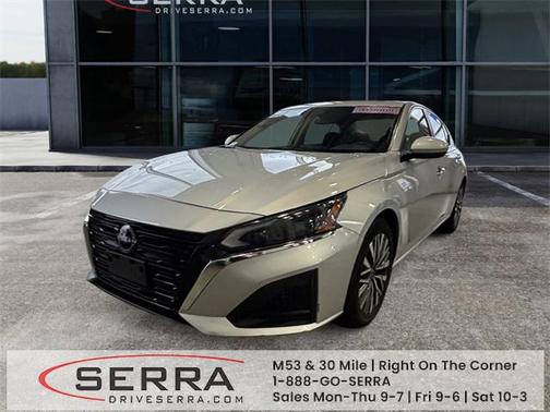 2023 Nissan Altima 2.5 SV