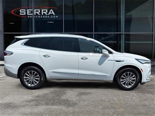 2023 Buick Enclave Essence AWD