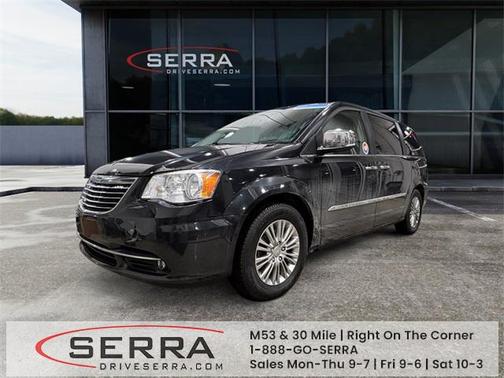 2015 Chrysler Town & Country Touring-L