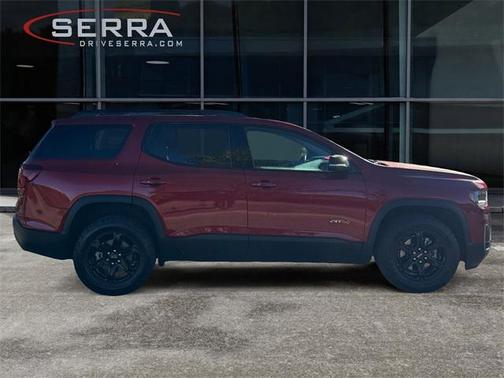 2023 GMC Acadia AWD AT4