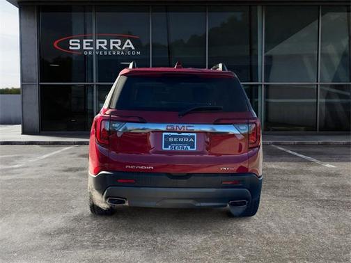 2023 GMC Acadia AWD AT4