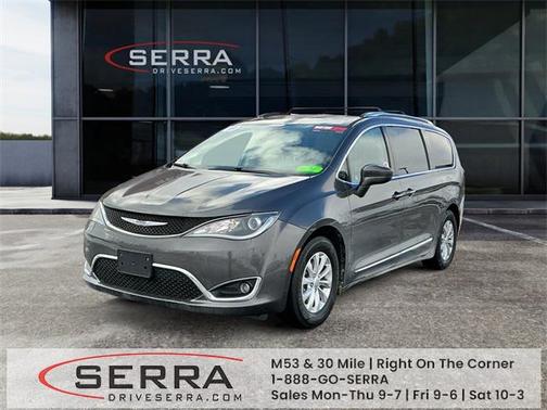 2019 Chrysler Pacifica Touring L
