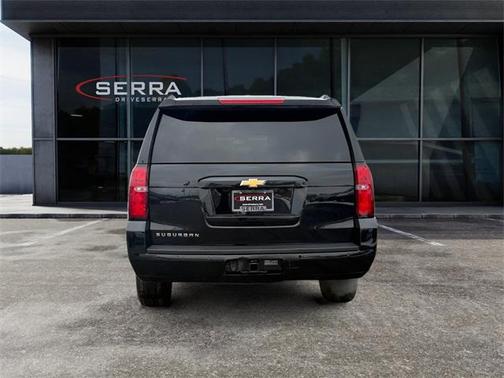 2019 Chevrolet Suburban LT