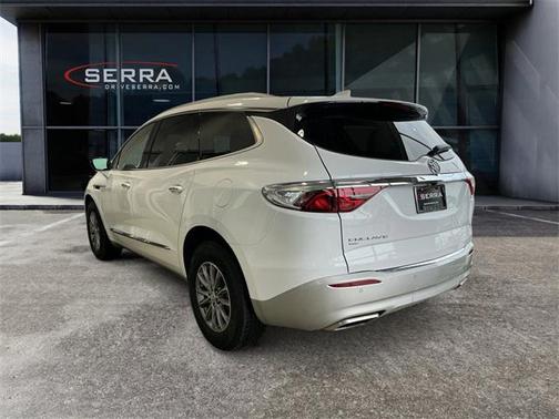 2023 Buick Enclave Essence AWD