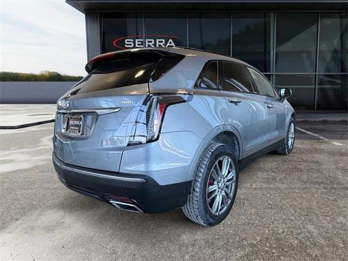 2025 Cadillac XT5 Sport