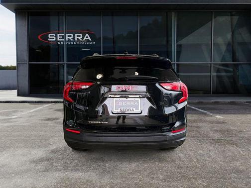 Ebony Twilight Metallic 2021 GMC Terrain SLE