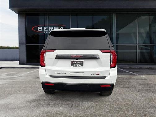 2023 GMC Yukon 4WD AT4