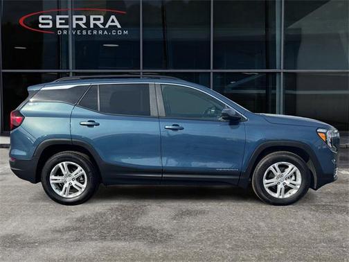 2024 GMC Terrain SLE
