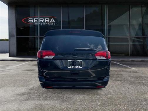 2018 Chrysler Pacifica Touring-L Plus
