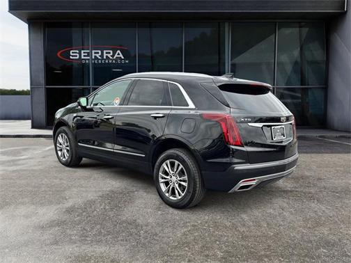 2022 Cadillac XT5 Premium Luxury