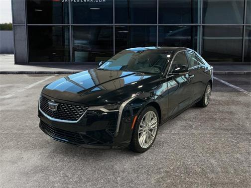 2023 Cadillac CT4 Premium Luxury