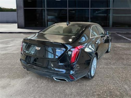 2023 Cadillac CT4 Premium Luxury