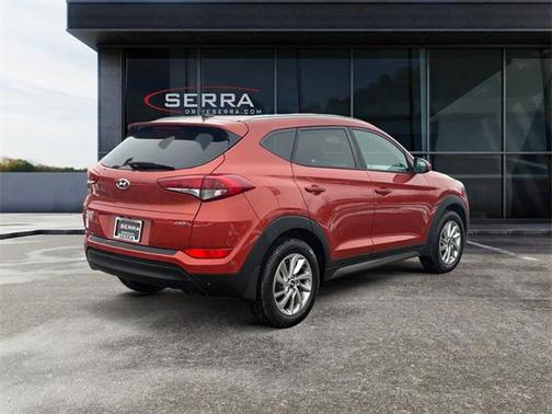 2016 Hyundai TUCSON SE
