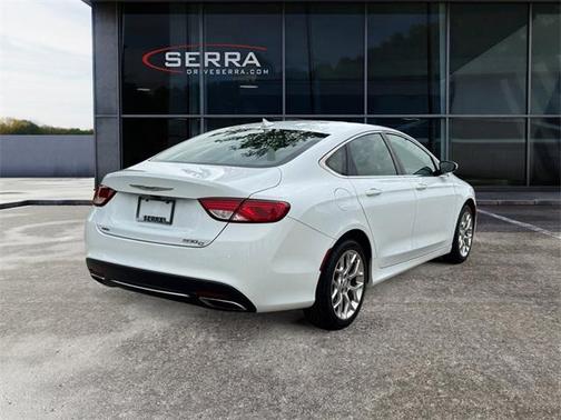 2016 Chrysler 200 C