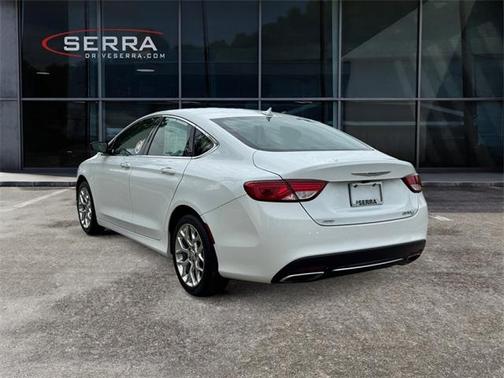 2016 Chrysler 200 C