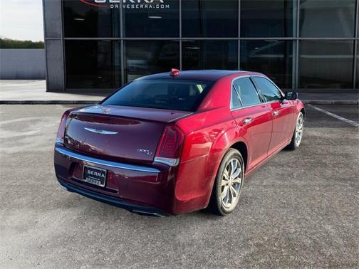 2016 Chrysler 300 S