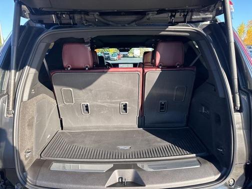 2025 Cadillac Escalade Sport